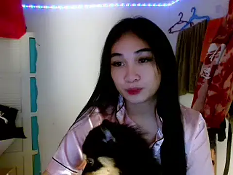 SweetLilly 18 online show from March 15, 3:04 pm