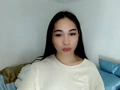 SweetLilly 18 online show from March 23, 2:48 am