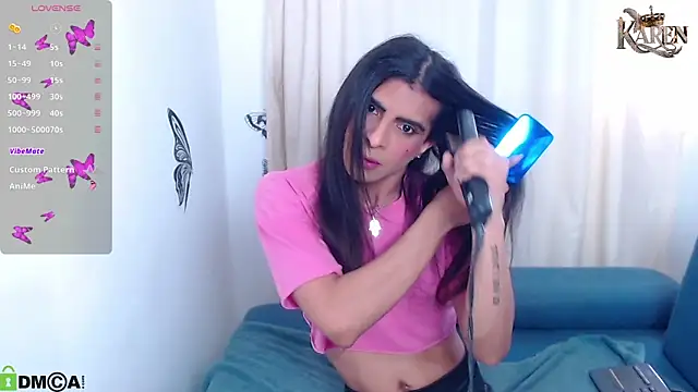 karen sofia  online show from November 28, 8:32 pm