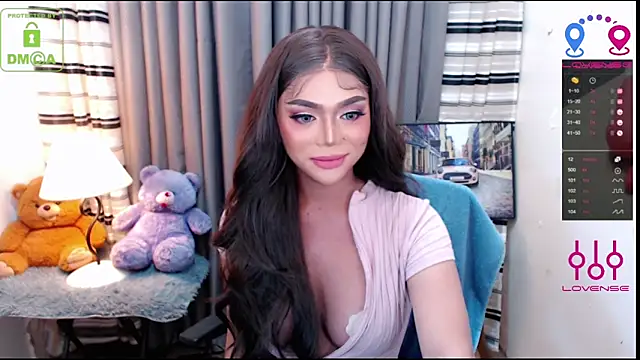 Fantacyoflove online show from October 9, 9:16 pm