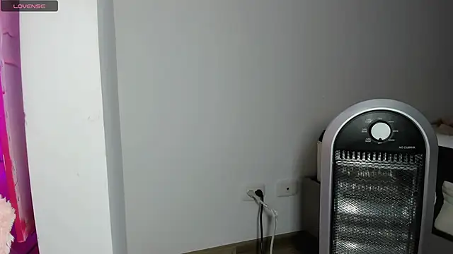 KataFerreira777 online show from September 12, 2:20 am