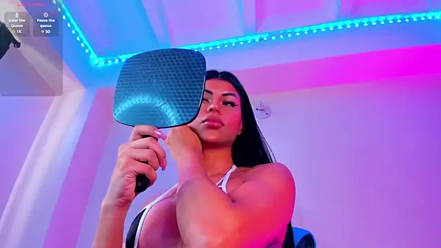 divinesalome online show from January 28, 1:27 pm