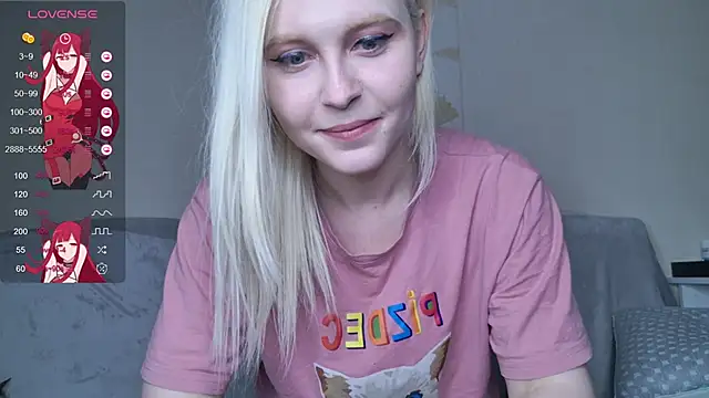 Snapshot of Evelyn_rabbit chatting on March 7, 1:53 pm Evelyn rabbit online show from March 7, 1:53 pm