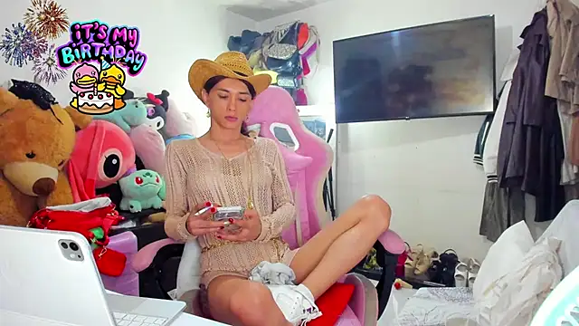 Lawrncesofiets online show from January 14, 6:39 pm