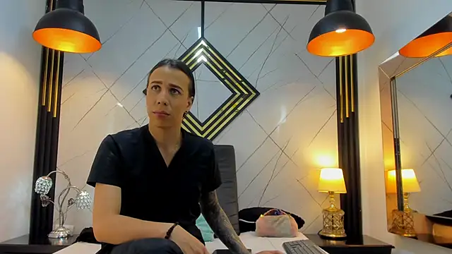 Leisygirl online show from February 5, 3:33 am