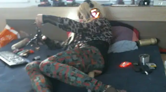 Kinkyslut07 online show from January 23, 8:46 am