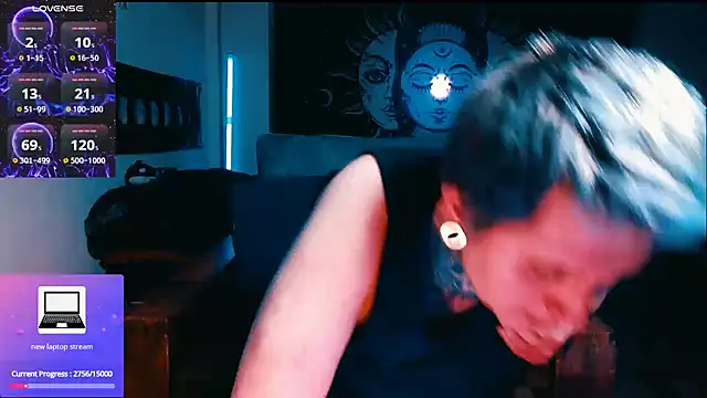 Marieblueeyes online show from March 11, 1:53 am