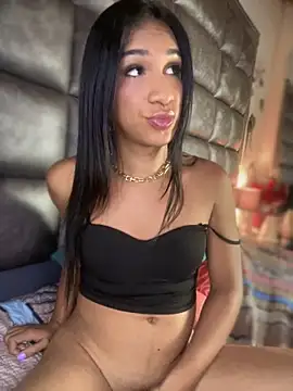 Ashly Miller online show from December 4, 8:13 pm