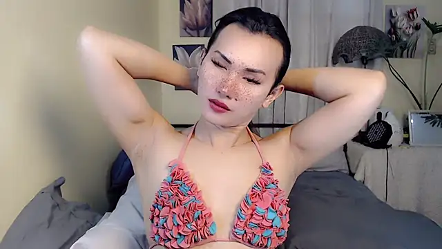 beatrice 21 online show from November 2, 4:21 am