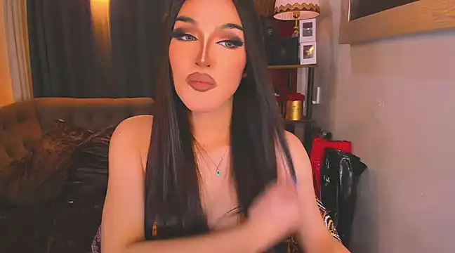 ChalanieFox online show from January 28, 5:00 am