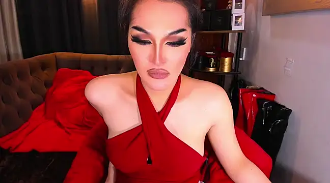 ChalanieFox online show from February 17, 1:42 pm