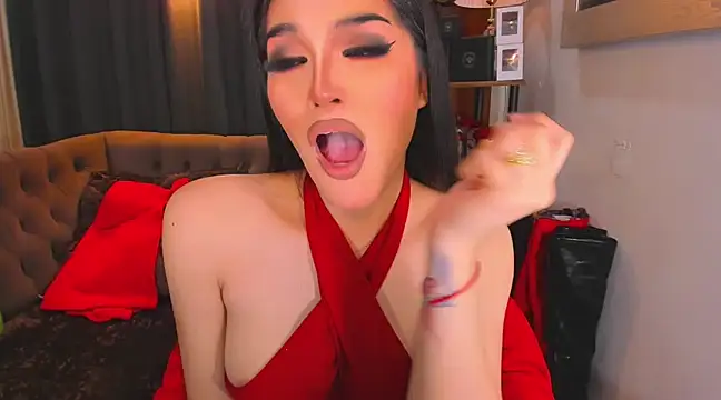 ChalanieFox online show from March 5, 9:23 am