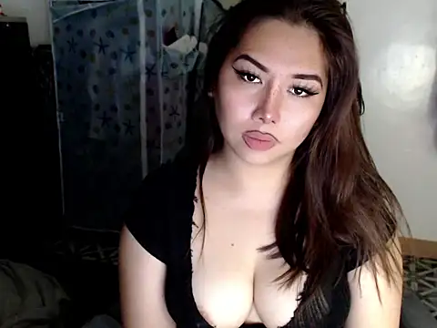 urqueendominant online show from October 6, 5:07 am