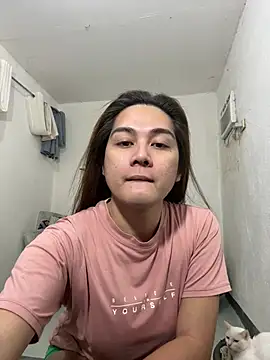 MarieLoveGlamorous online show from March 4, 1:26 pm