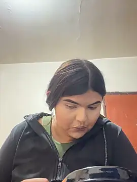 Lia sexx online show from December 15, 7:19 pm