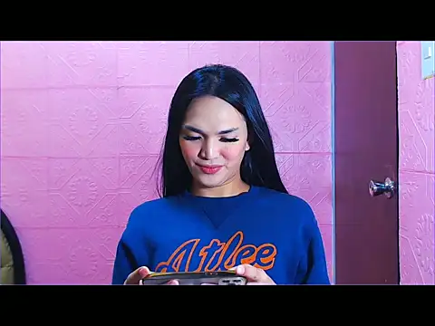 WONDERWOMAN2023 online show from October 4, 6:09 pm