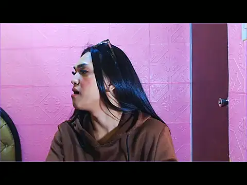 WONDERWOMAN2023 online show from October 5, 6:18 pm