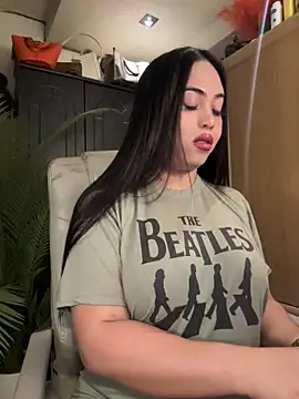 BigDominaMia online show from March 17, 7:54 am