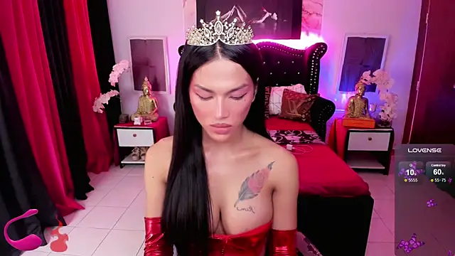 MsHannaSaint online show from December 15, 4:04 pm
