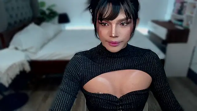 liaa lurrecams online show from November 24, 1:35 pm