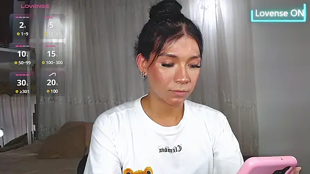 Camilaa hott1 online show from March 7, 10:04 pm