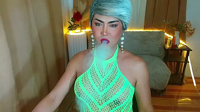 negrashemalexxx online show from October 28, 10:07 pm