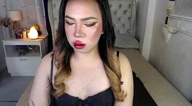 Snapshot of RebecaNextToYou chatting on December 14, 4:09 pm RebecaNextToYou online show from December 14, 4:09 pm