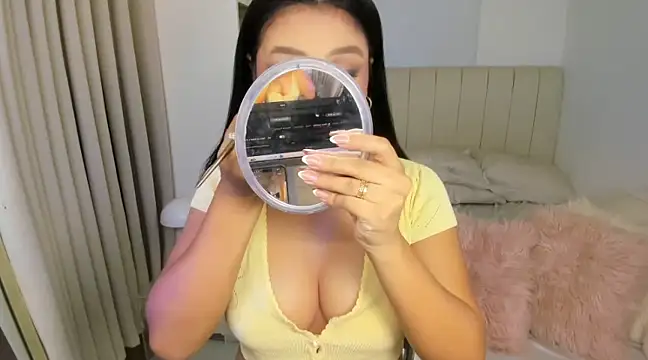 venusangelicxx online show from February 12, 11:11 pm