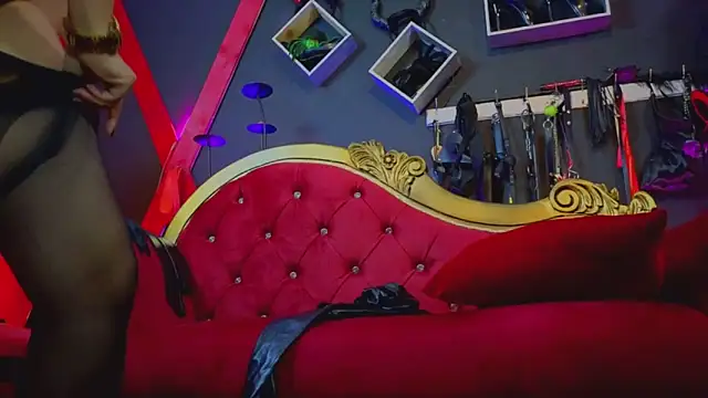 PerlaDivaio online show from September 26, 1:52 pm