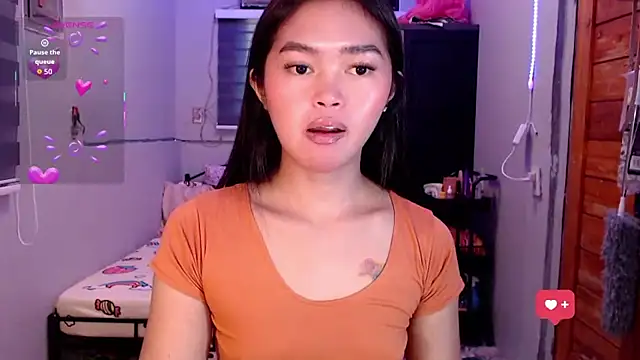 Itsme claire online show from October 4, 1:28 am