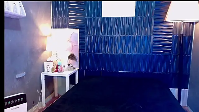 UrtopshemalegoddessAliyah online show from November 26, 10:45 pm