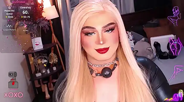 Bitch Fowler69 online show from December 6, 3:50 pm