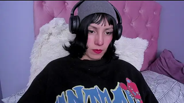 Room312  online show from December 24, 4:30 pm