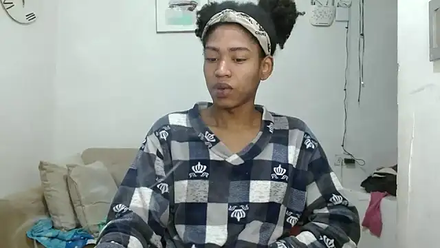 angelamarie1 online show from March 16, 11:47 am