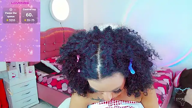 Tanedra collings online show from February 26, 3:44 am