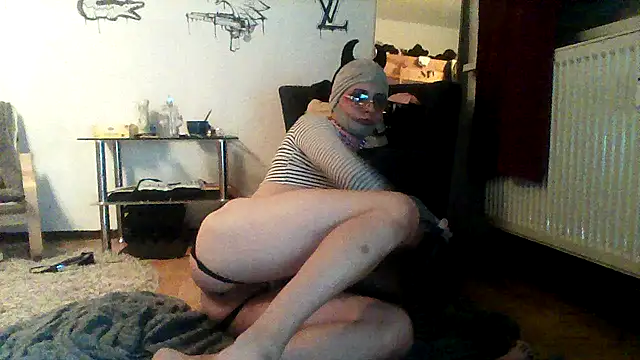 AnitaGape online show from November 6, 8:42 pm