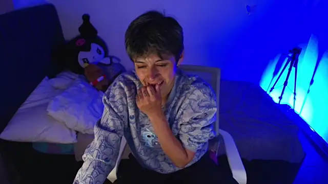 9 Fernanda 9 online show from February 5, 2:16 am