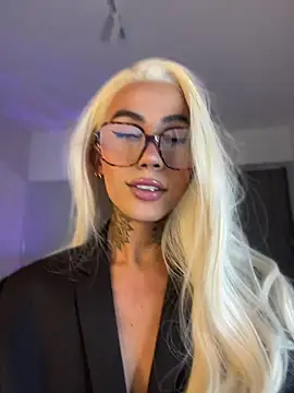 Miss sagitario online show from April 22, 12:34 pm